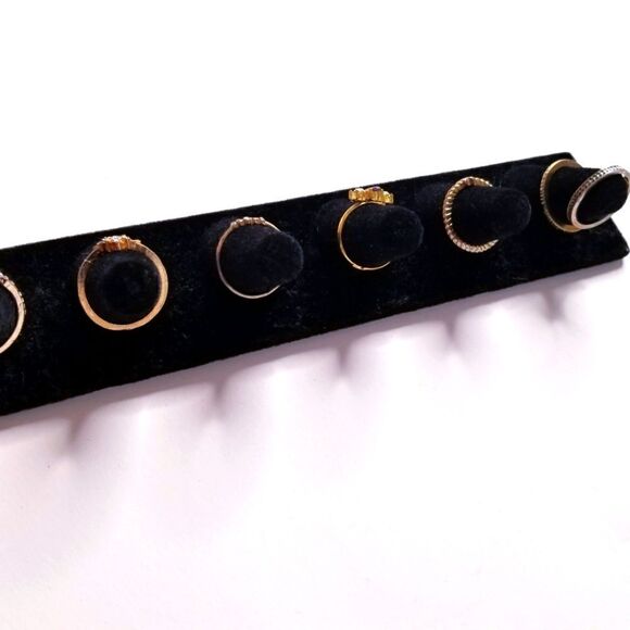 Bundle of 7 Vintage-Modern Rings! - Picture 4 of 11